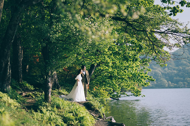 榛名湖でのロケーション結婚写真